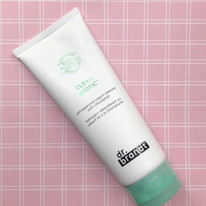 Dr. brandt Clean Biotic Yogurt Cleanser